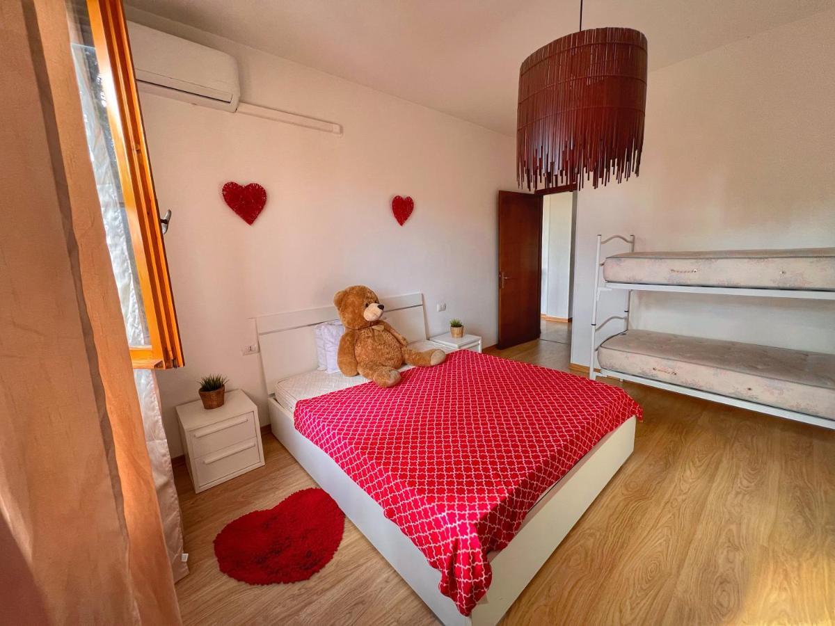 Lovely Apartment A Due Passi Dal Mare Rimini Ngoại thất bức ảnh