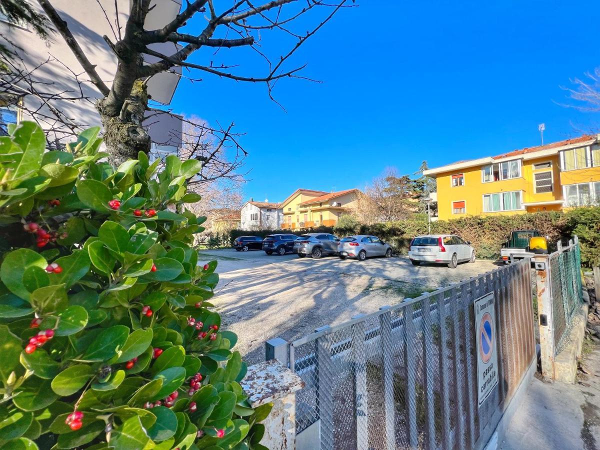 Lovely Apartment A Due Passi Dal Mare Rimini Ngoại thất bức ảnh